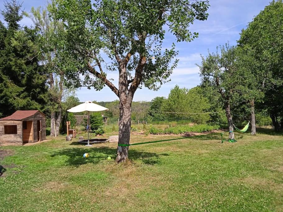 Les Jardins Des 3 Provinces- Gite Montcharvot Экстерьер фото